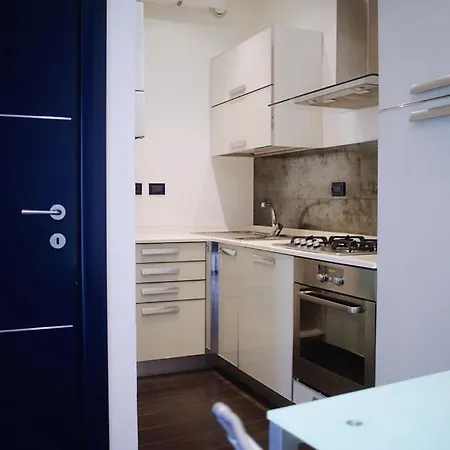 Casa Falco By Happyhostorino Apartment