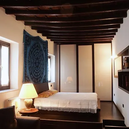 Casa Falco By Happyhostorino * Torino