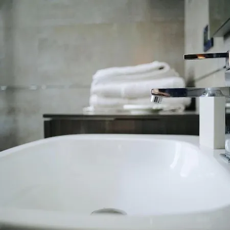 Casa Falco By Happyhostorino