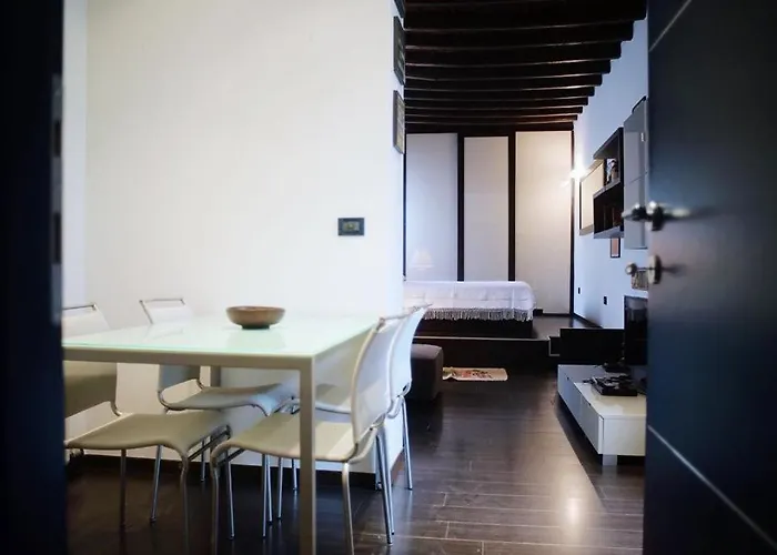 Casa Falco By Happyhostorino Turín